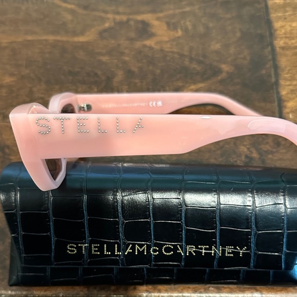 Stella McCartney Pink Sunglasses - Picture 2 of 7
